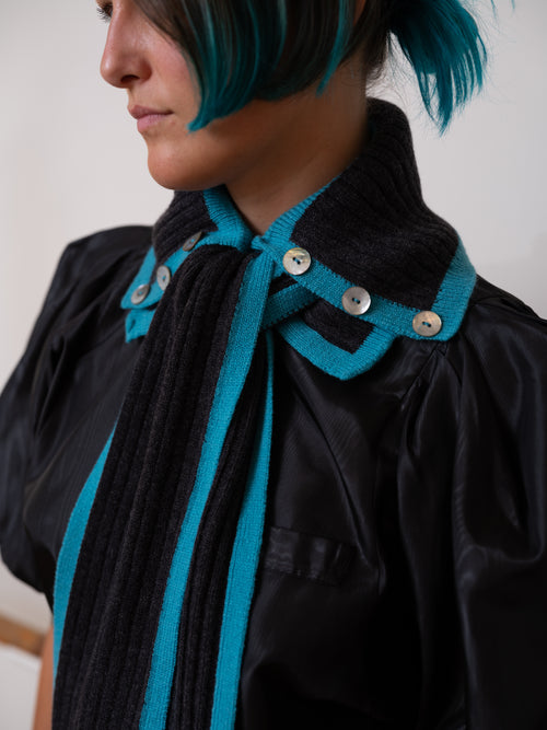 Isabella Collar Scarf - Ribbed Merino with Teal Edge